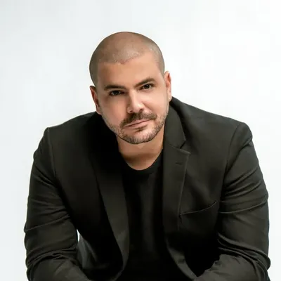 Elliott Martínez profile