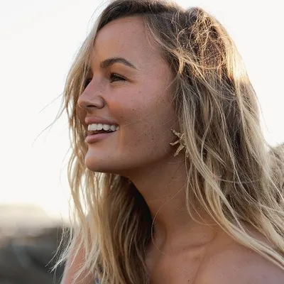 Elly Miles profile