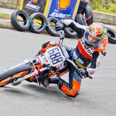 Esteban lopez botero 688 profile