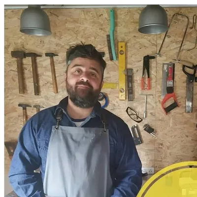Taller de carpintería y restauración de muebles profile