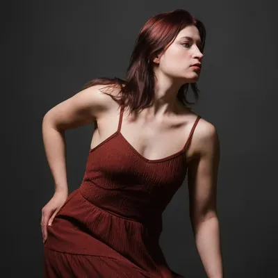 Elsi Spring | Actress & Model profile