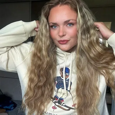 Elsa Cihelka profile