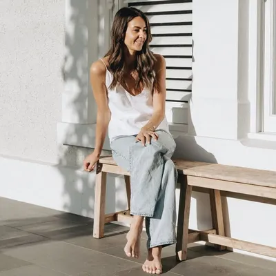 ELLIE WALKER profile