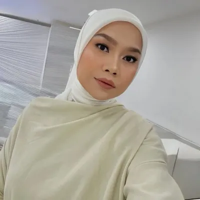 Elsya Sandria profile