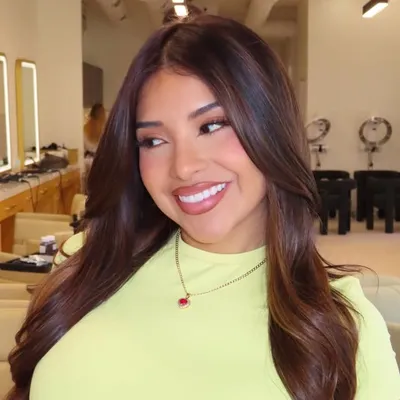 Elsy Guevara profile