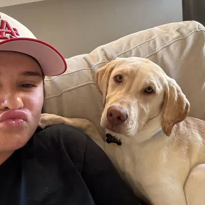 Elyse Mata profile