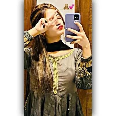 خوش مزاج لڑکی profile