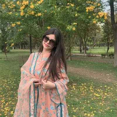 Emaan Hafeez profile