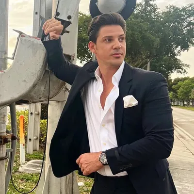 Emanuel Calmo profile
