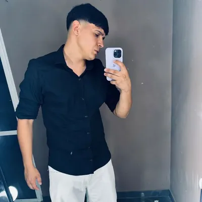 Emanuel Isaias profile