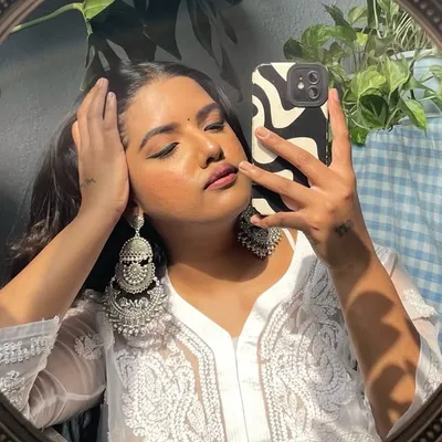 Olivia Murthy profile