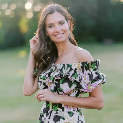 Emely Palmer profile
