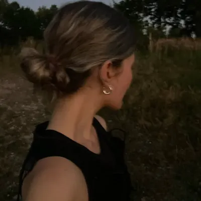 em hartova profile