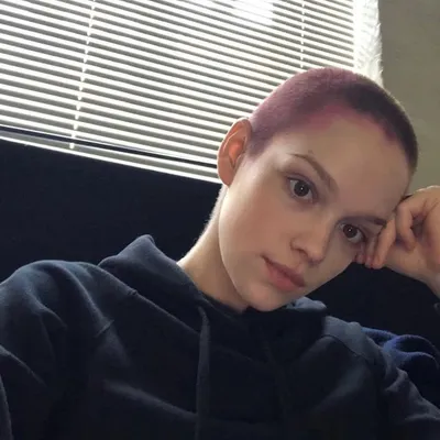 Emilia Schüle profile