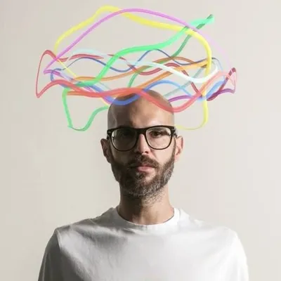 Emiliano Ponzi profile