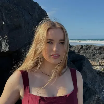 Emilia Danielle Pountney profile