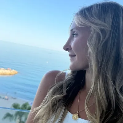 Emilie Arribarat profile