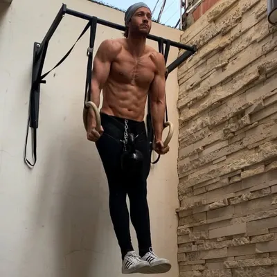 Emilio Arceo profile