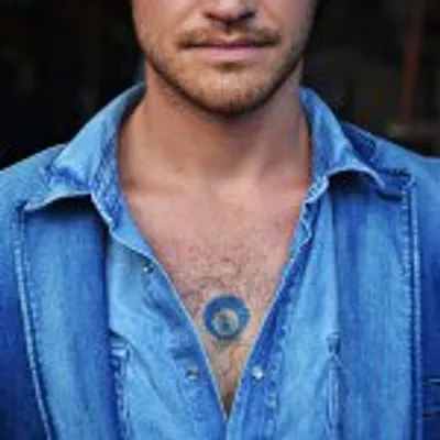 Emilio Dantas profile