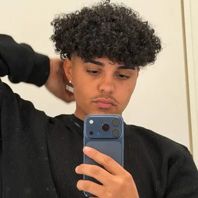 E 🤠 profile
