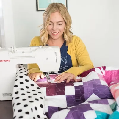 Emily - Quilty Love - Modern Quilter profile