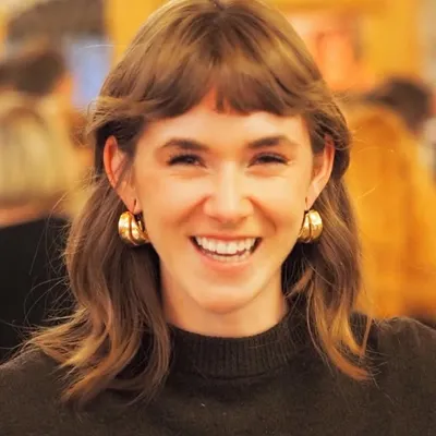 Emily MacKenzie profile