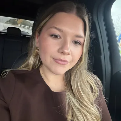 Emily Potts profile