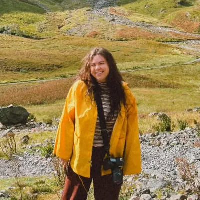 PHOTOGRAPHER . EMILY FRAZIER profile