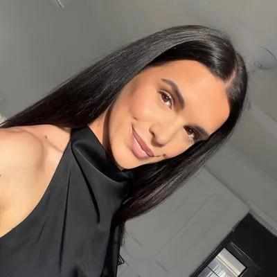 Em Carroll profile