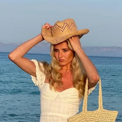 EMILY-ROSE profile