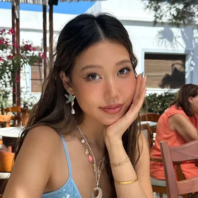 Emily Xiong profile