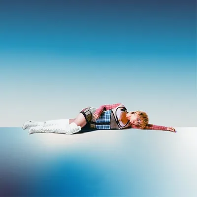 EMMA B ๐ฝ profile