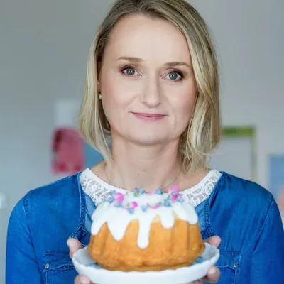 EmmaBee | Birgit Fazis profile