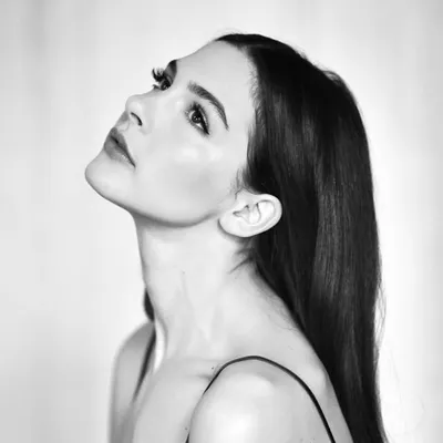 EMMA ROSEN profile