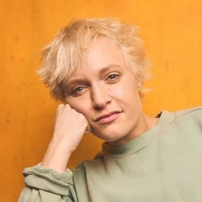 Emma Willmann profile