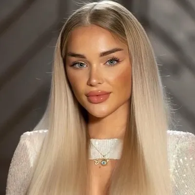 EMMY RUSS profile