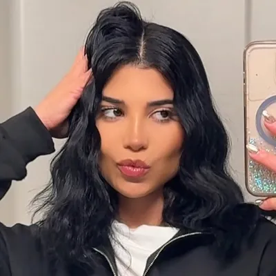 Emy Reyes profile