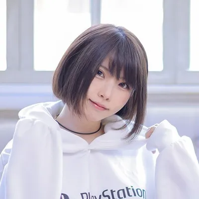 えなこ(Enako) profile