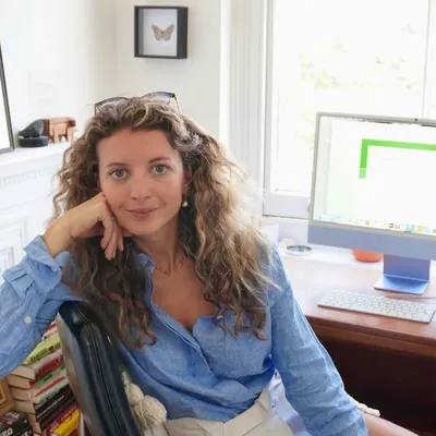 Emily Warburton-Adams profile