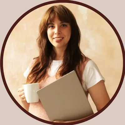 Magdalena Dams • angielski • kursy • FCE • CAE • matura profile