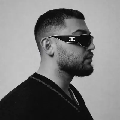 Enis Oguz profile