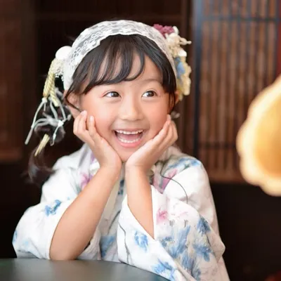 emiri profile
