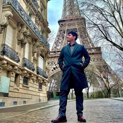 Enrique Secada profile