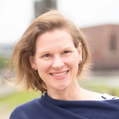 Ines-Bianca Hartmeyer profile