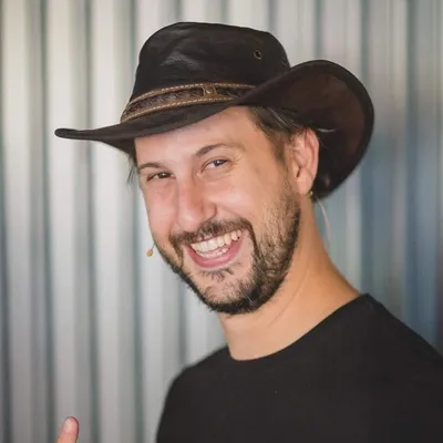 Alejandro Barrera profile