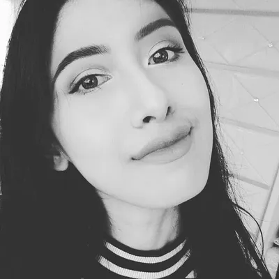 ERICA KHAN / HEERICAS CHANNEL profile