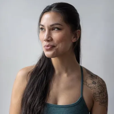 Erica Chen Henry profile