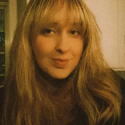 Erica Lewis profile