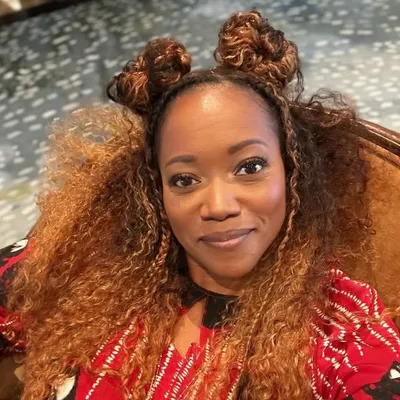Erika Alexander profile