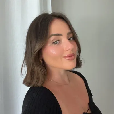 Erika Sheffer Auckland profile